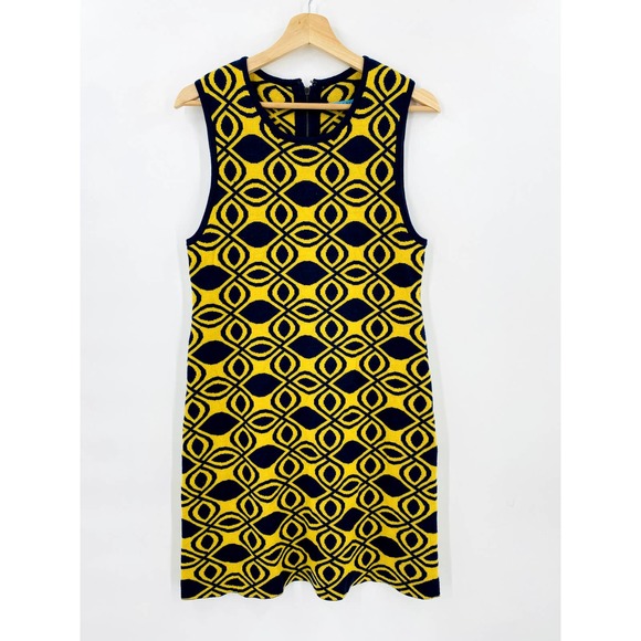 Alice + Olivia Dresses & Skirts - Alice + Olivia L yellow navy patterned knit dress